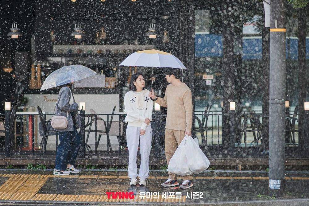 Kim Go Eun dan Jinyoung GOT7 di KDrama Yumi's Cell 2 (instagram.com/tving.official)