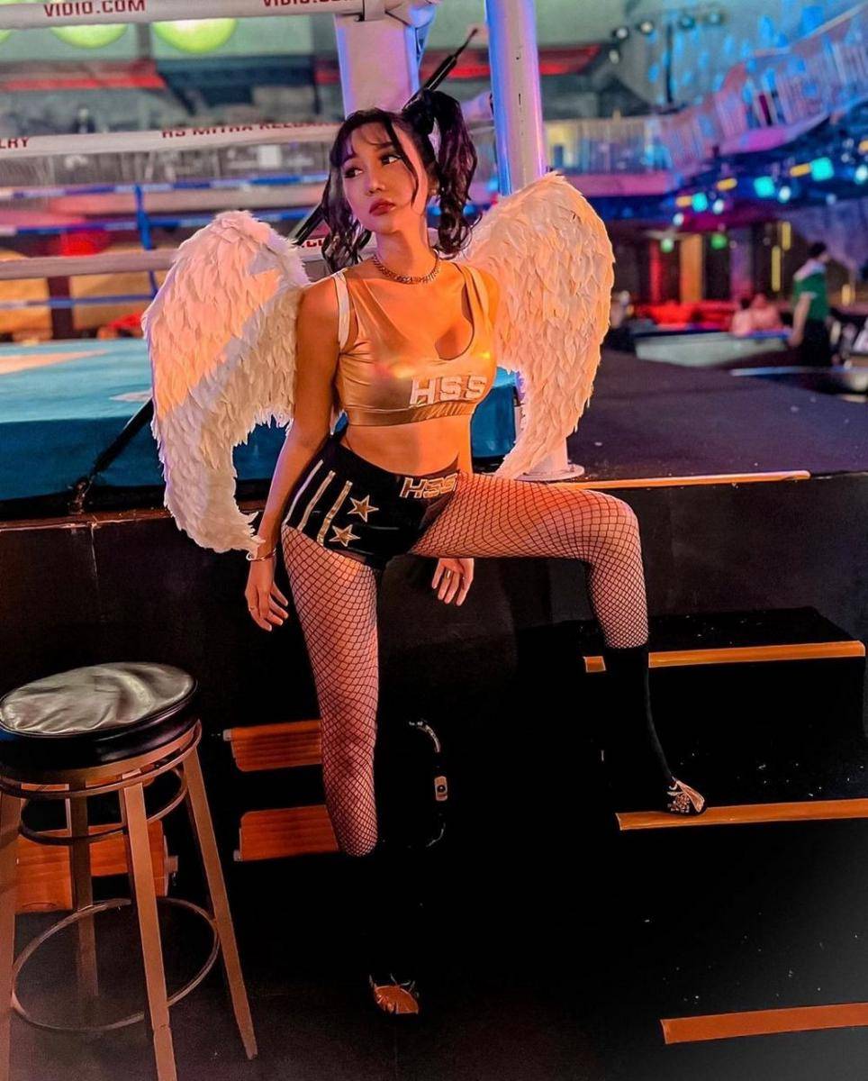 potret Lucinta Luna jadi ring girls (instagram.com/lucintaluna_manjalita)