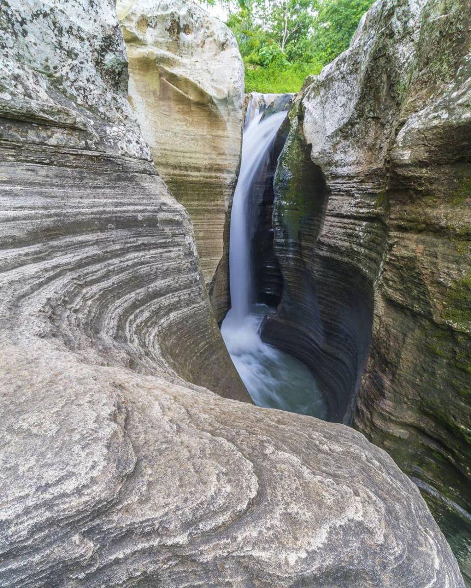 potret Air Terjun Luweng Sampang (instagram.com/Andree_neru)