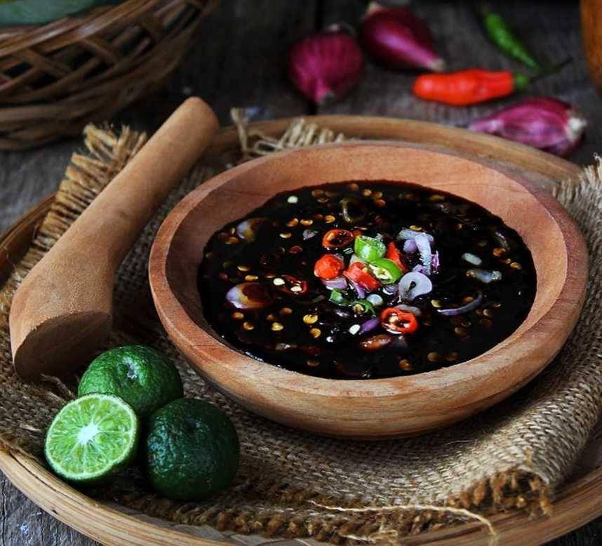 ilustrasi sambal kecap (instagram.com/anissa2210)