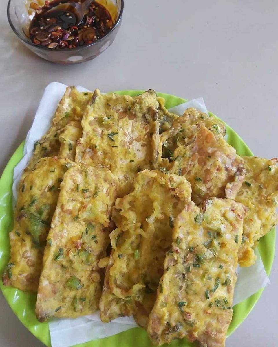 mendoan tempe biasa (instagram.com/resepwendaayu)