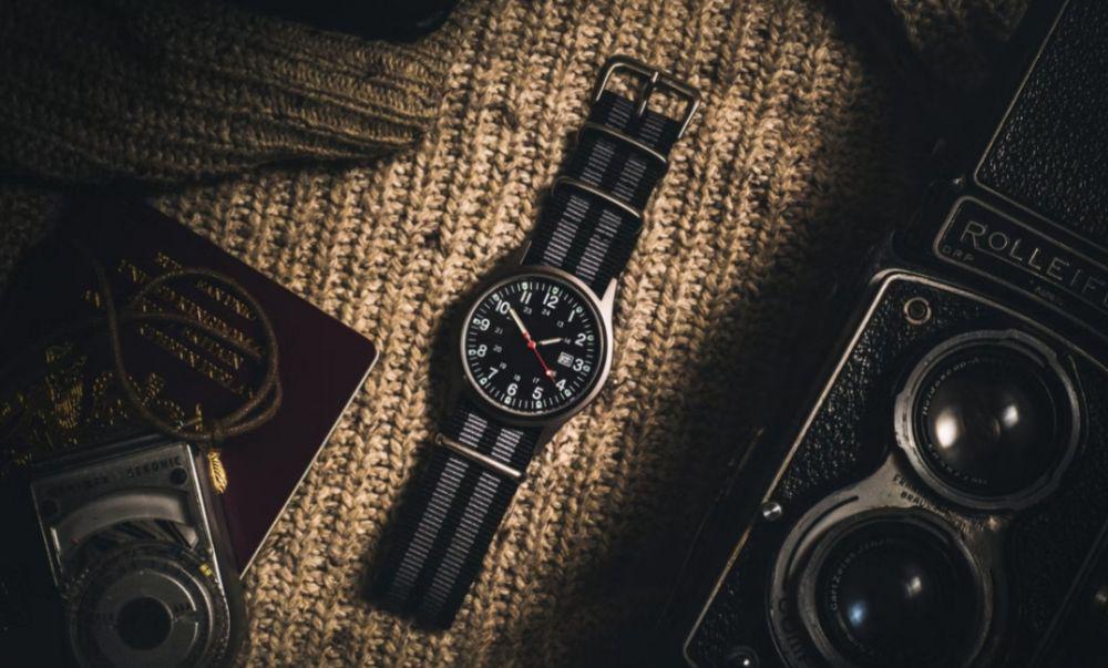 5 Cara Mengatasi Jam Tangan Berembun, Tak Perlu Ribet!