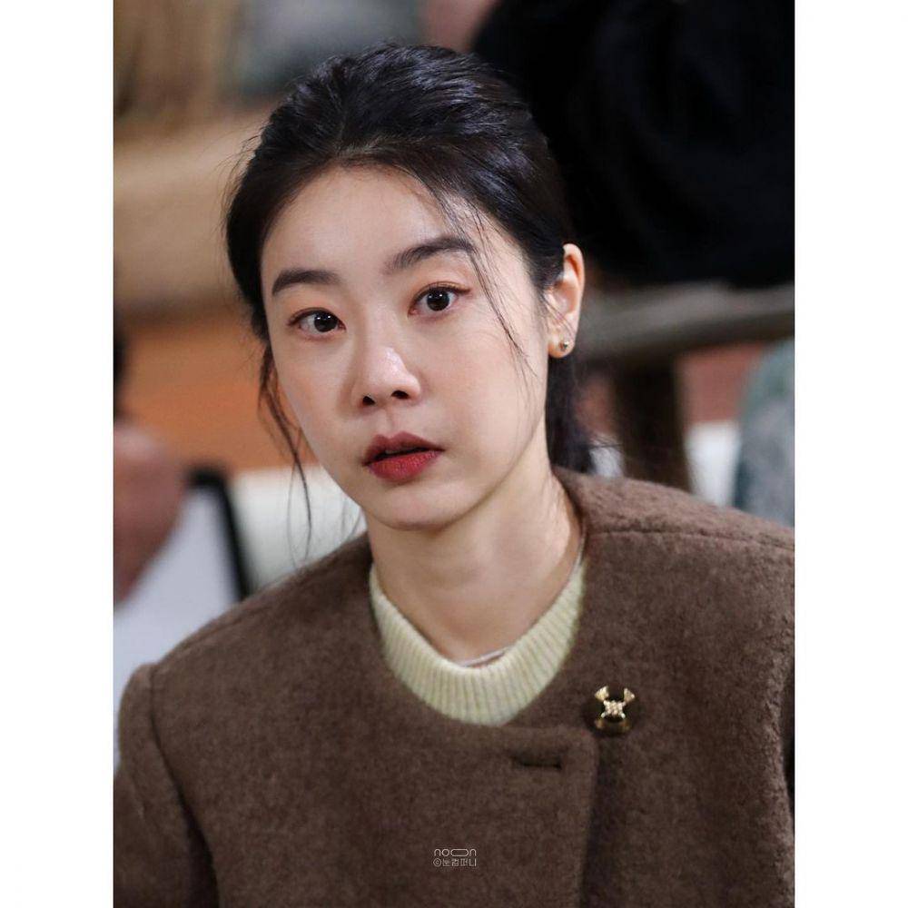 Park So Jin (instagram.com/noon_company)