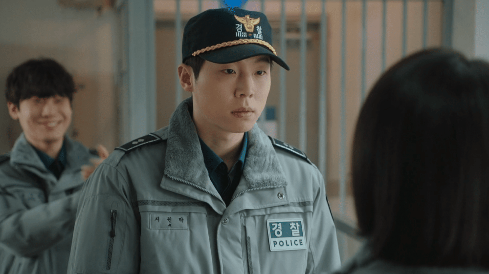 Sung Duk Ho di drama Link: Eat, Love, Kill (Dok. Disney+ Hotstar/Link: Eat, Love, Kill)