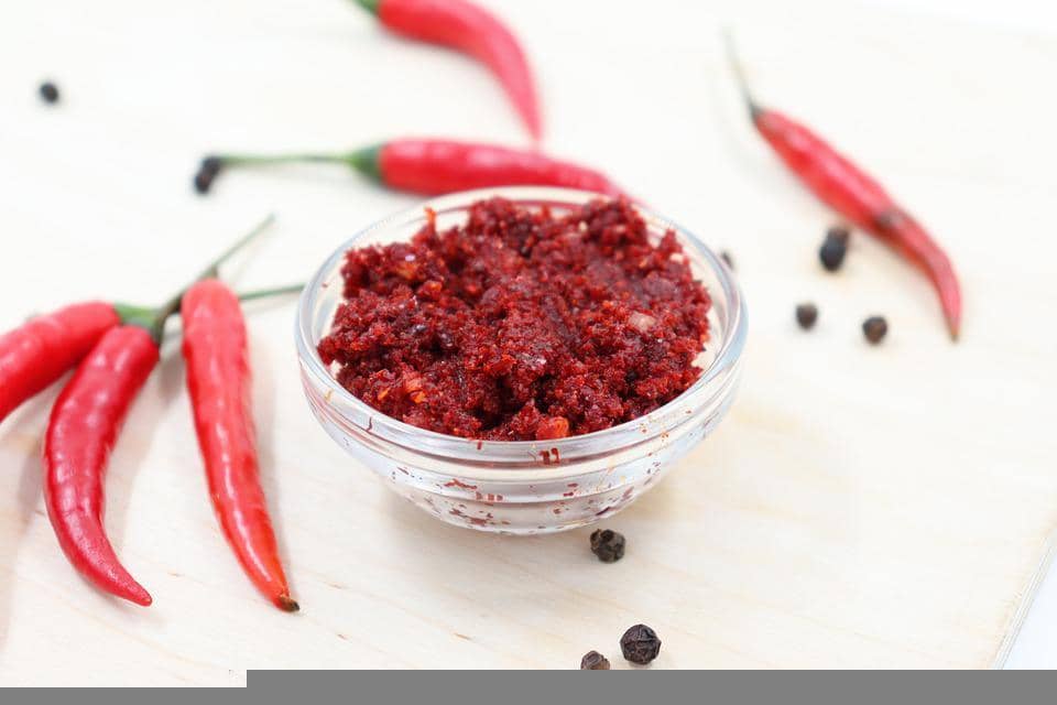 5 Bumbu Pasta Penting yang Biasa Hadir dalam Masakan Korea