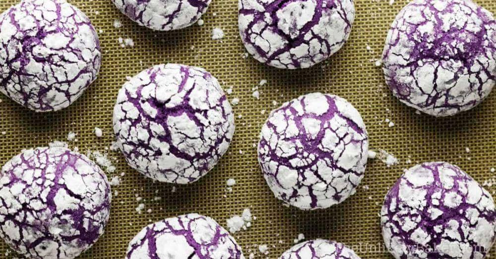 ilustrasi memanggang taro cookies (theunlikelybaker.com)