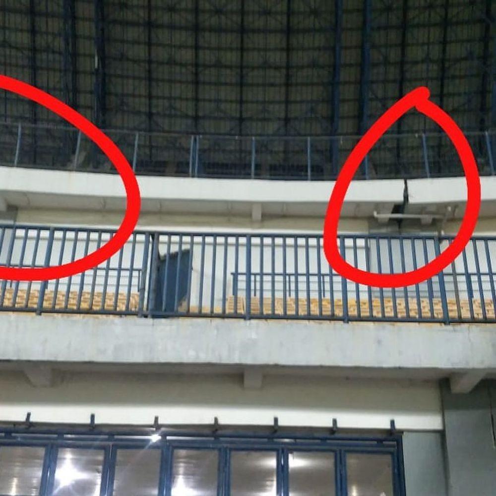 Viral! Warganet Keluhkan Kondisi Sebagian Stadion GBLA Rusak
