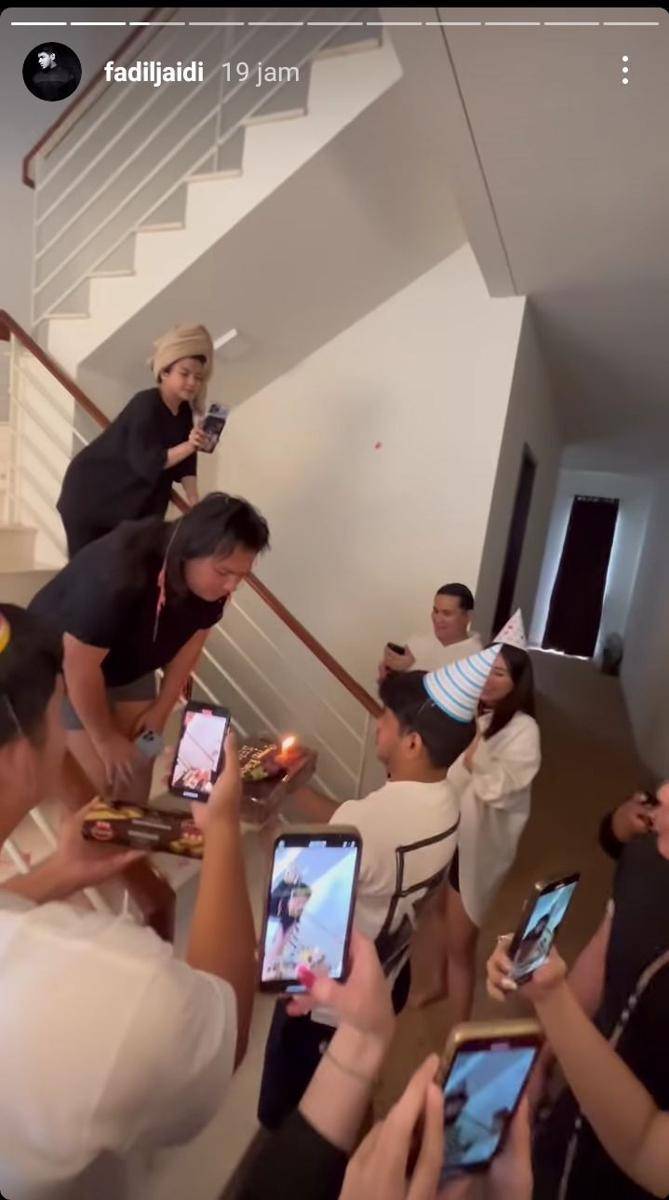 surprise ultah Keanu Agl (instagram.com/fadiljaidi)
