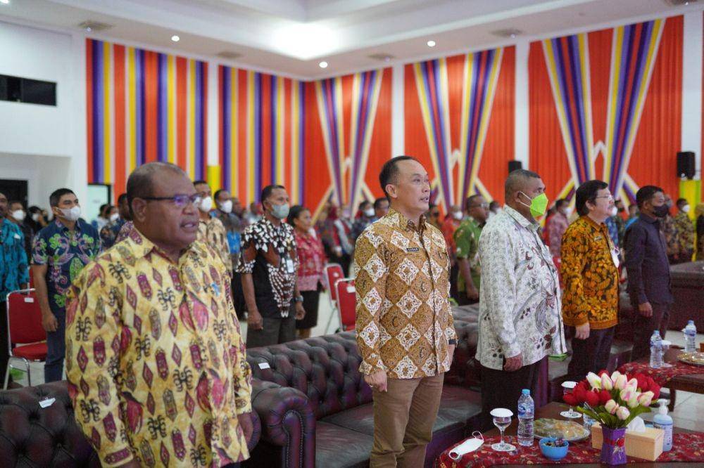 Rapat Koordinasi Teknis Kependudukan, Pencatatan Sipil, Pengendalian Penduduk dan Keluarga Berencana di Kaimana, Papua Barat, Kamis (9/6/2022).