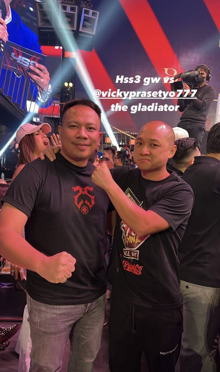 potret Vicky Prasetyo di Holywings Sport Show (instagram.com/ivantanjaya)