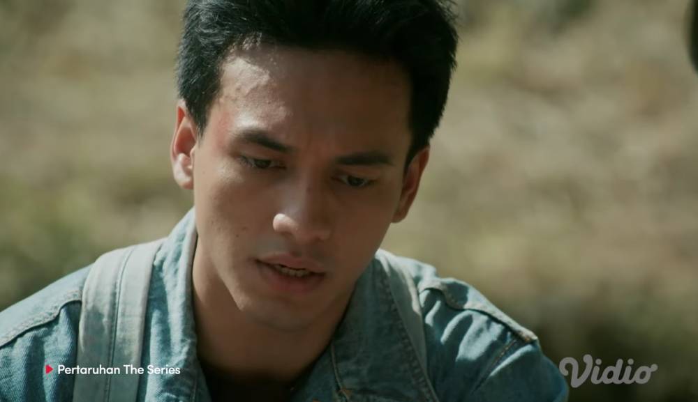 cuplikan adegan Jefri Nichol dalam Pertaruhan The Series (youtube.com/Vidio)