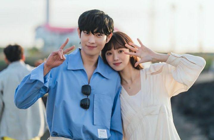 Tamat, 10 Potret Keseruan di Balik Layar KDrama Shooting Stars