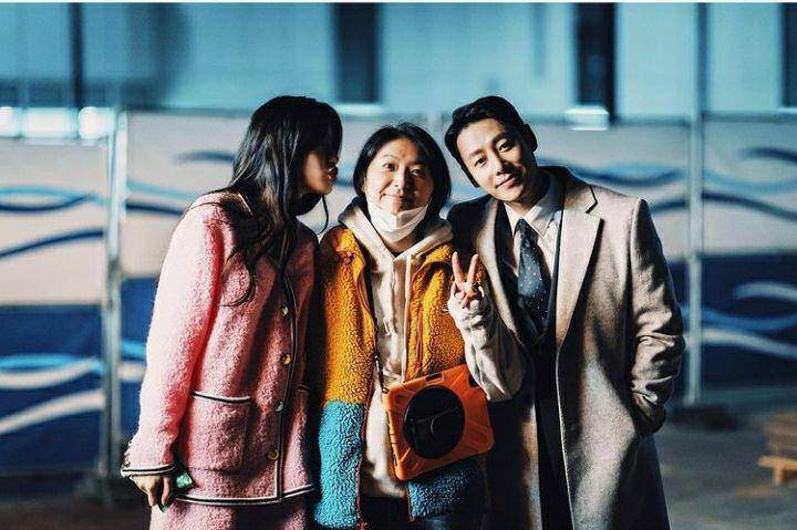 potret di balik layar Shooting Stars (instagram.com/jamieklee13)