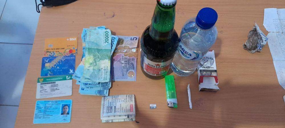Sejumlah barang bukti yang diamankan polisi (Dok Polres Bima Kota)