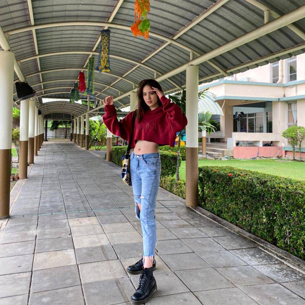 ide style ala Lilly Nichapalak (instagram.com/lilly_nicha)