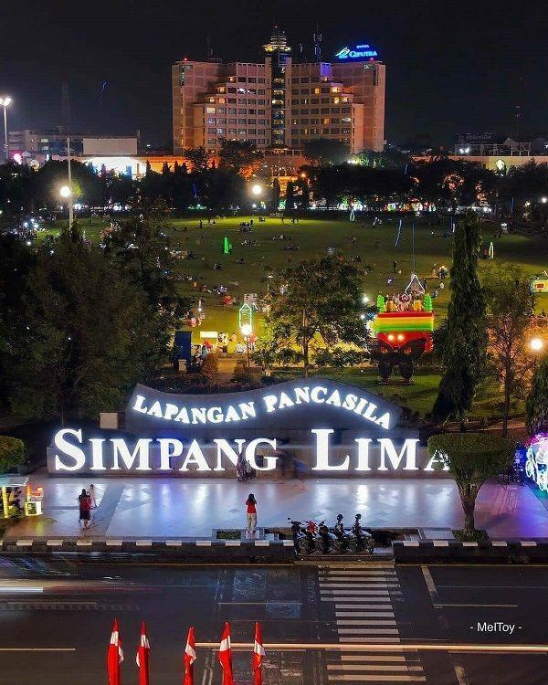 Wisata Simpang Lima Semarang: Lokasi, Tarif, dan Aktivitas Seru