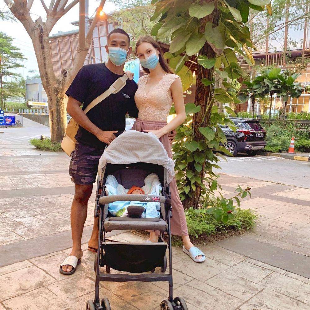 potret Diego Afisyah saat momong anak (instagram.com/diegoafisyah)
