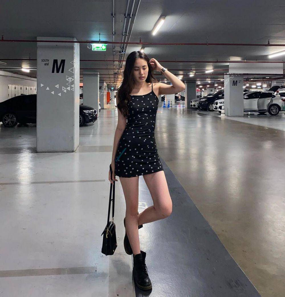 ide style ala Lilly Nichapalak (instagram.com/lilly_nicha)