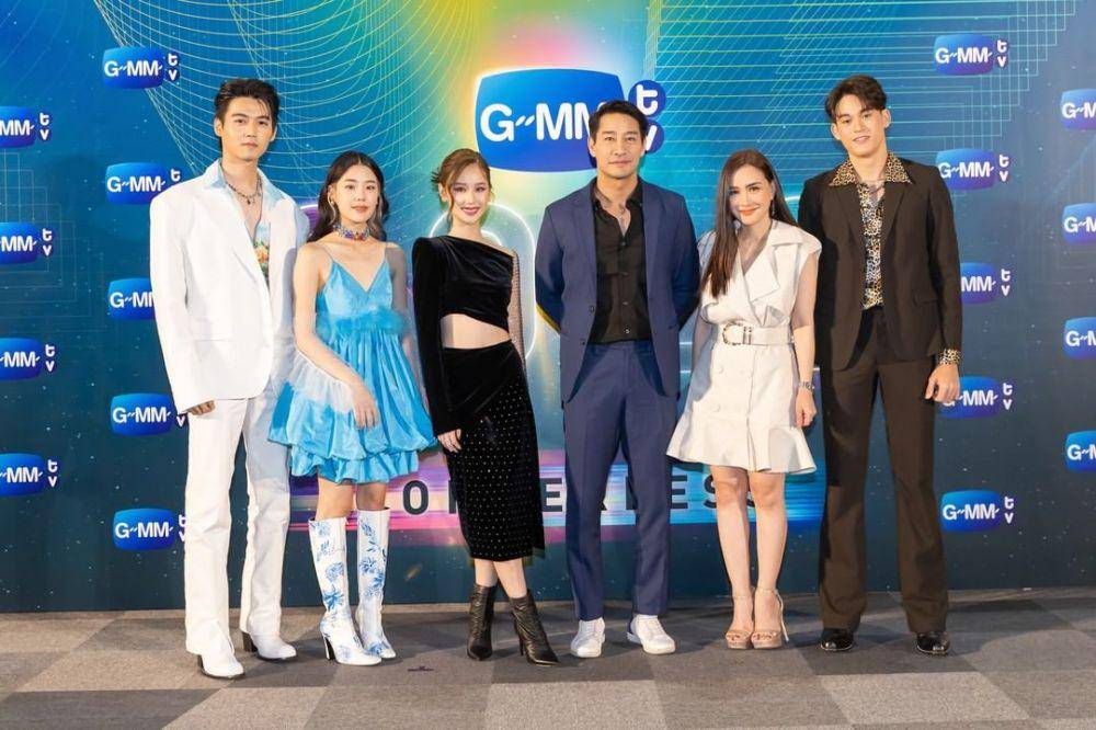 Para pemain series Oops! Mr.Superstar Hit on Me di acara GMMTV 2022: Borderless (instagram.com/gmmtv)