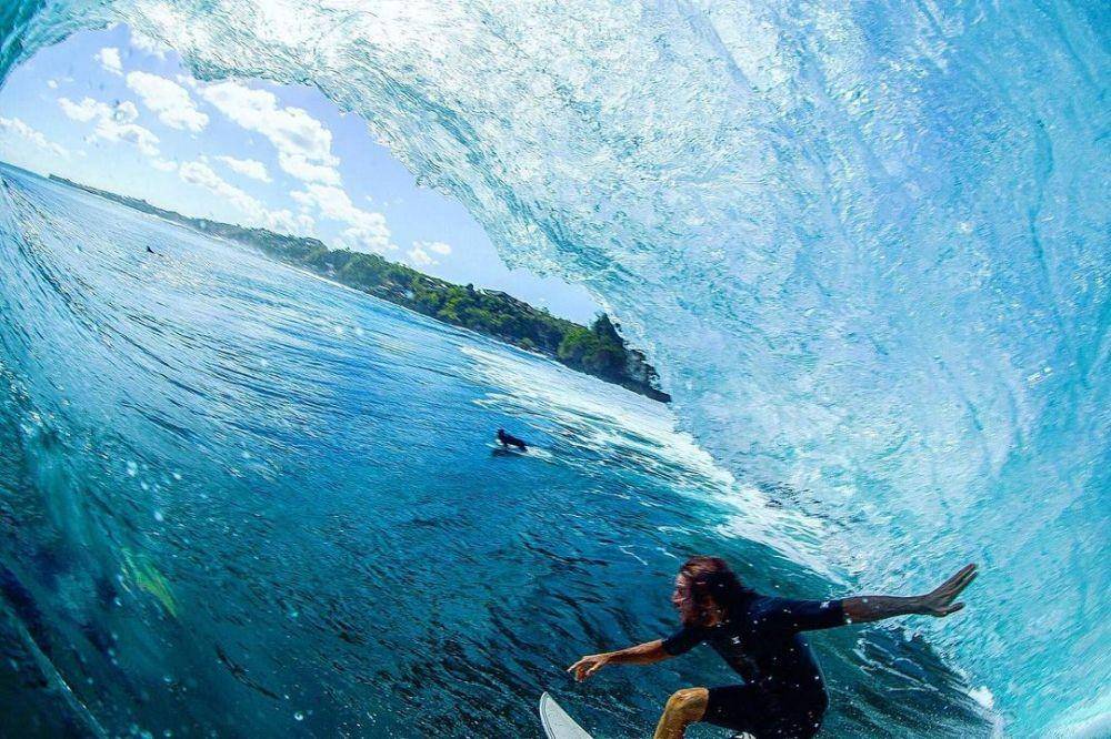 potret Pantai Padang Padang (instagram.com/lucadevivonicoloso)