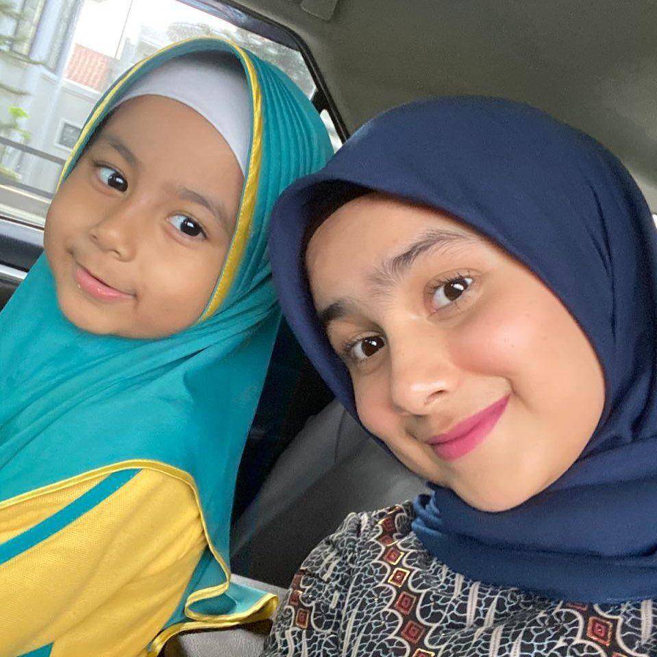 Sonya Fatmala dan Shakila Azzahra Kurniawan (instagram.com/shakilaazzahrakurniawan)