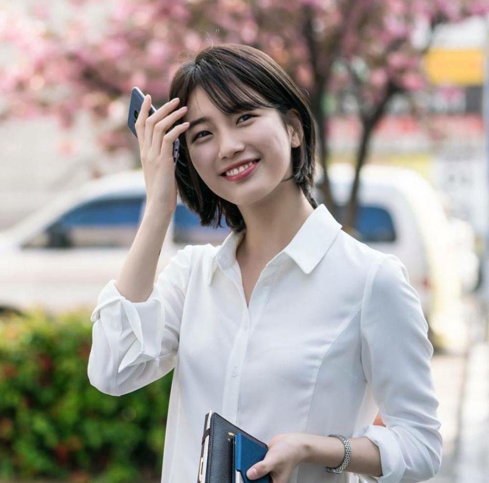 Bae Suzy di drama While You were Sleeping (instagram.com/jypactors_official)