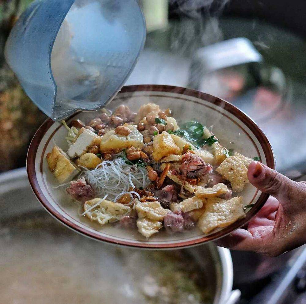 bakmi toprak (instagram.com/jogjafood)