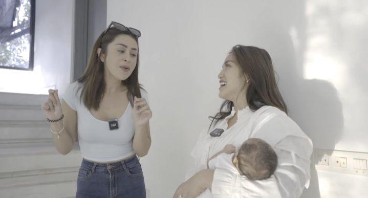 potret Selvi Kitty jenguk baby Don (youtube.com/Jessica Iskandar)