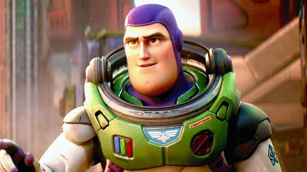 Buzz Lightyear dalam film Lightyear oleh Disney (Youtube.com/JoBlo Top Trailers)