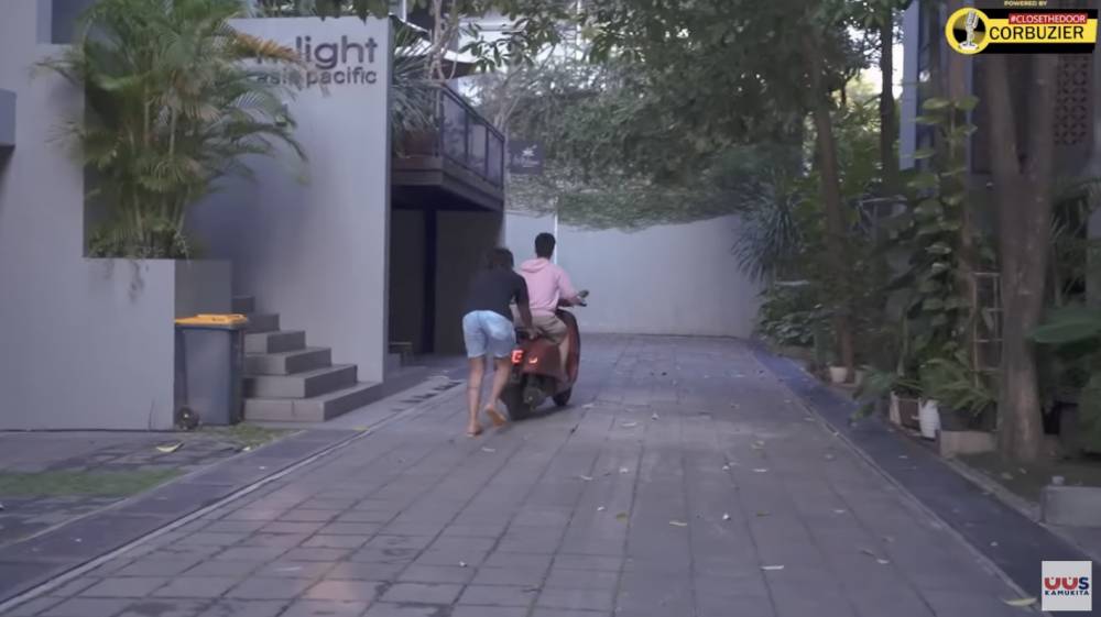 Raditya Dika dan Uus (instagram.com/Uus Kamukita)