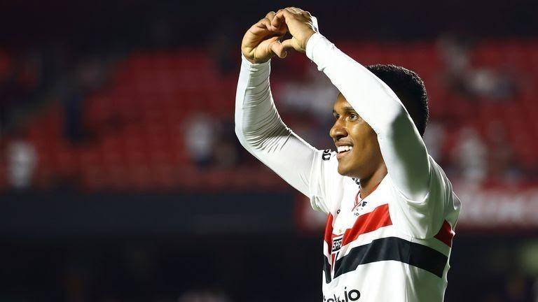 Potret pemain baru The Gunners, Marquinhos (skysports.com)