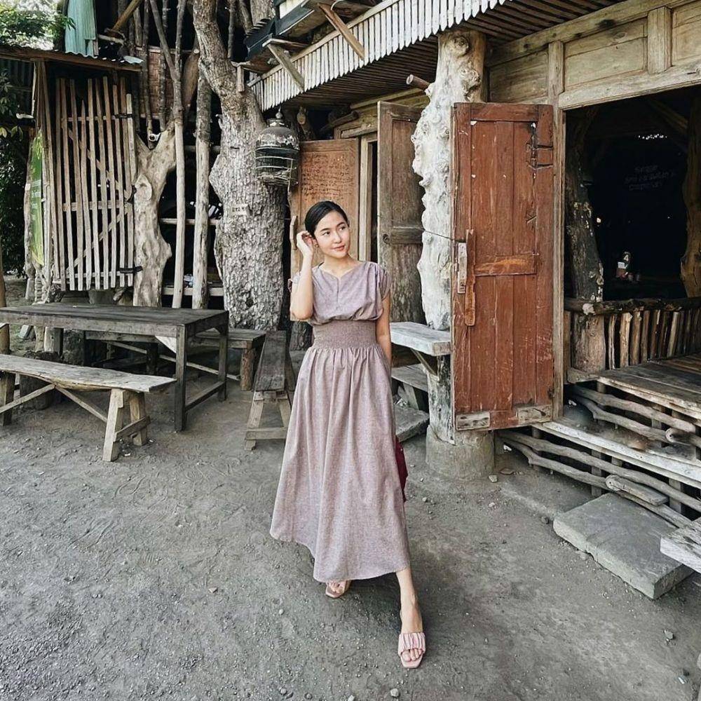 OOTD skirt dan dress ala Libra Akila (instagram.com/libraakila)