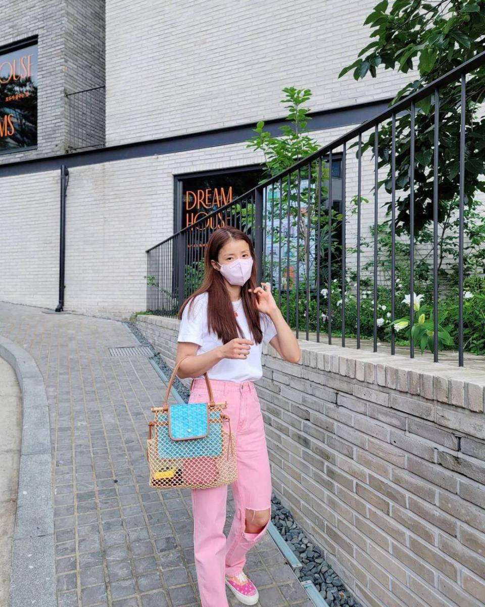 Potret Lee Si Young (instagram.com/leesiyoung38)