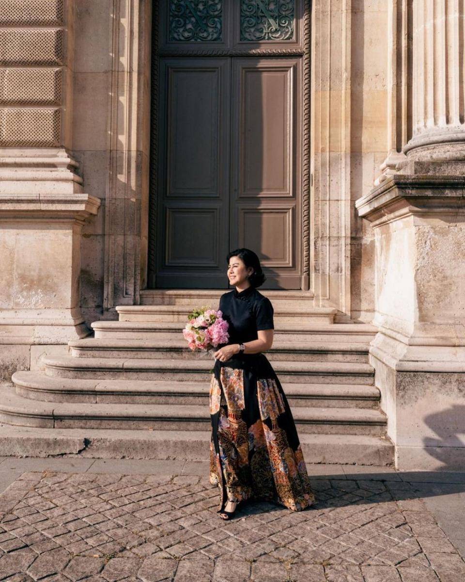 OOTD ala Desiree Tarigan (instagram.com/mamitoko)