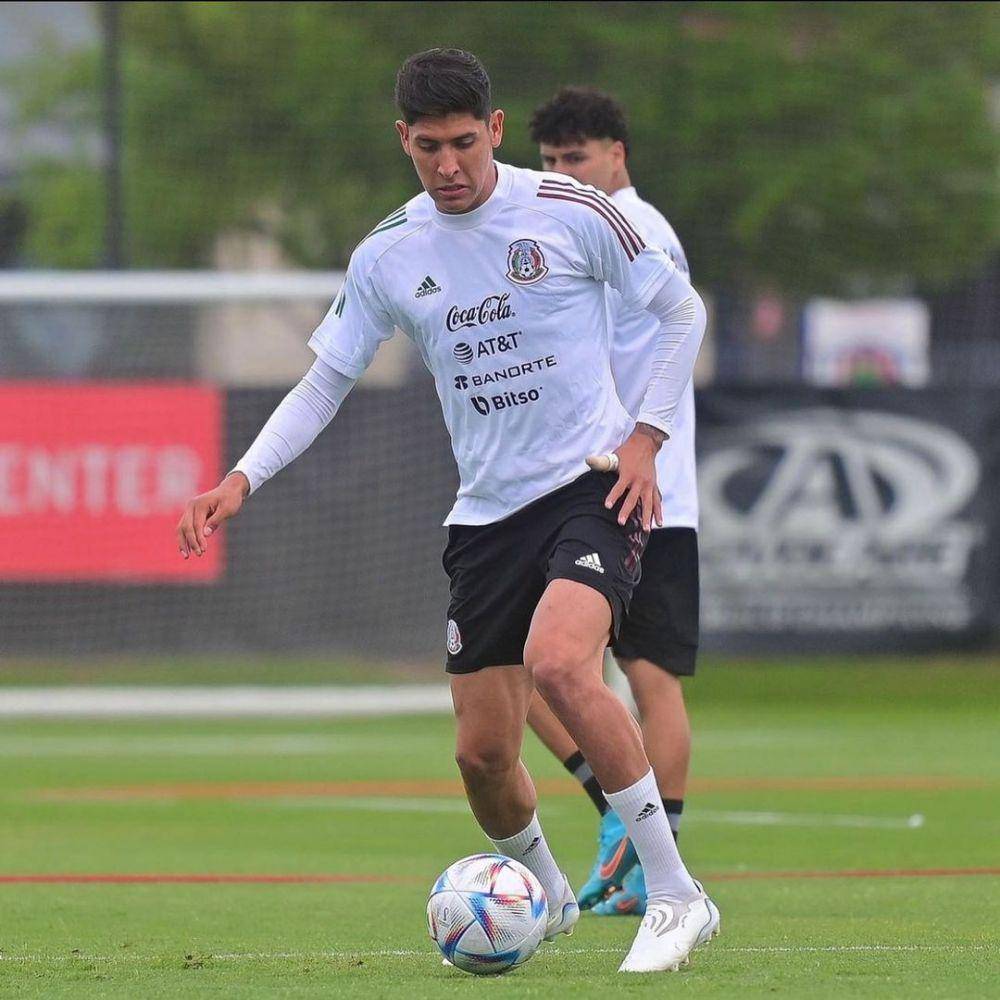 Edson Alvarez saat sesi latihan bersama Timnas Meksiko (instagram.com/edisonnalvarez)