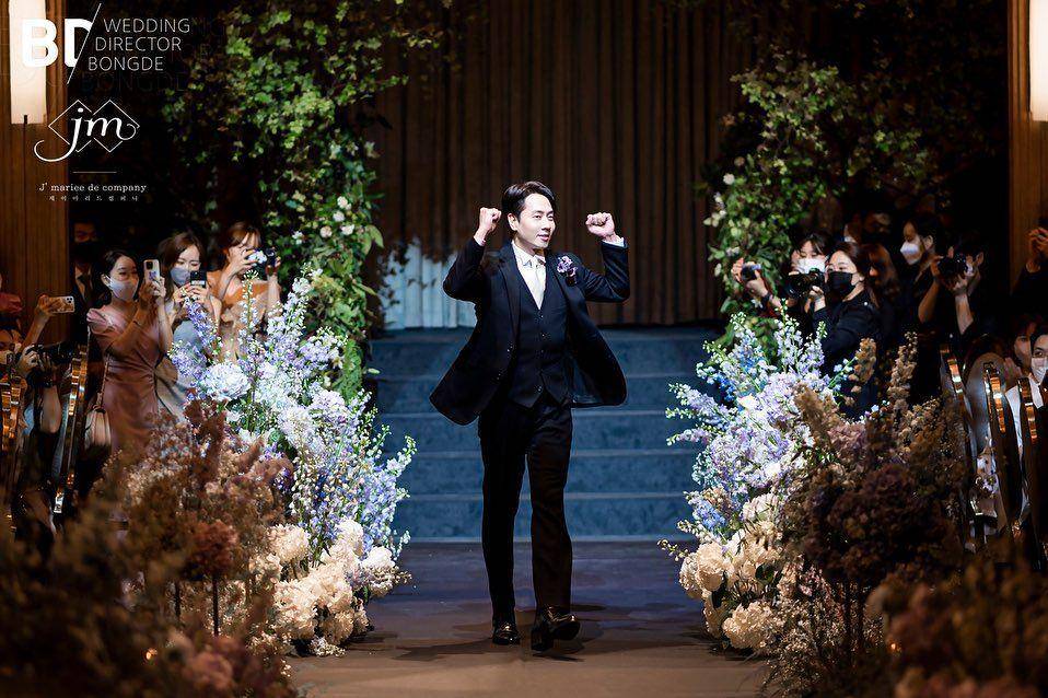 Andy Shinhwa (instagram.com/andyofficial___/)