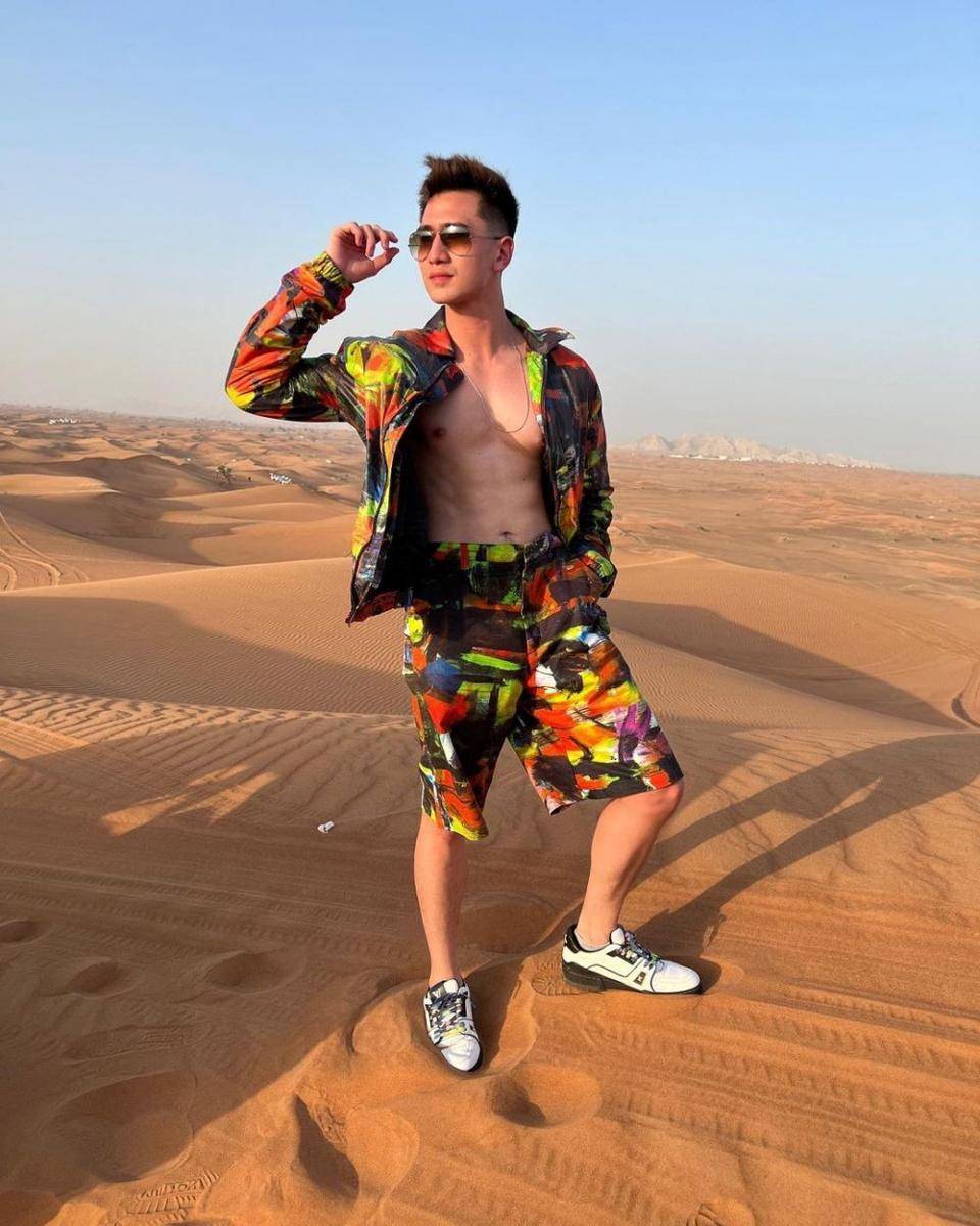 Verrell Bramasta telanjang dada. (instagram.com/bramastavrl)