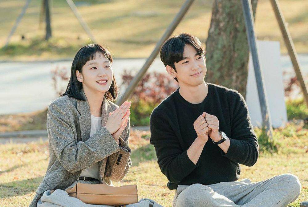 Kim Go Eun dan Park Jin Young di drama Yumi's Cells 2 (instagram.com/tving.official)