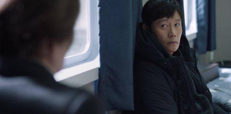 Dong Seok menanyakan kapan saat paling bahagia dalam hidup ibunya (instagram.com/tvn_drama)