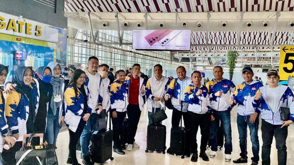 800 kader Partai NasDem Sulsel berangkat ke Jakarta melalui bandara Internasional Sultan Hasanuddin Makassar, Rabu (15/6/2022). Istimewa/dok.nasdem