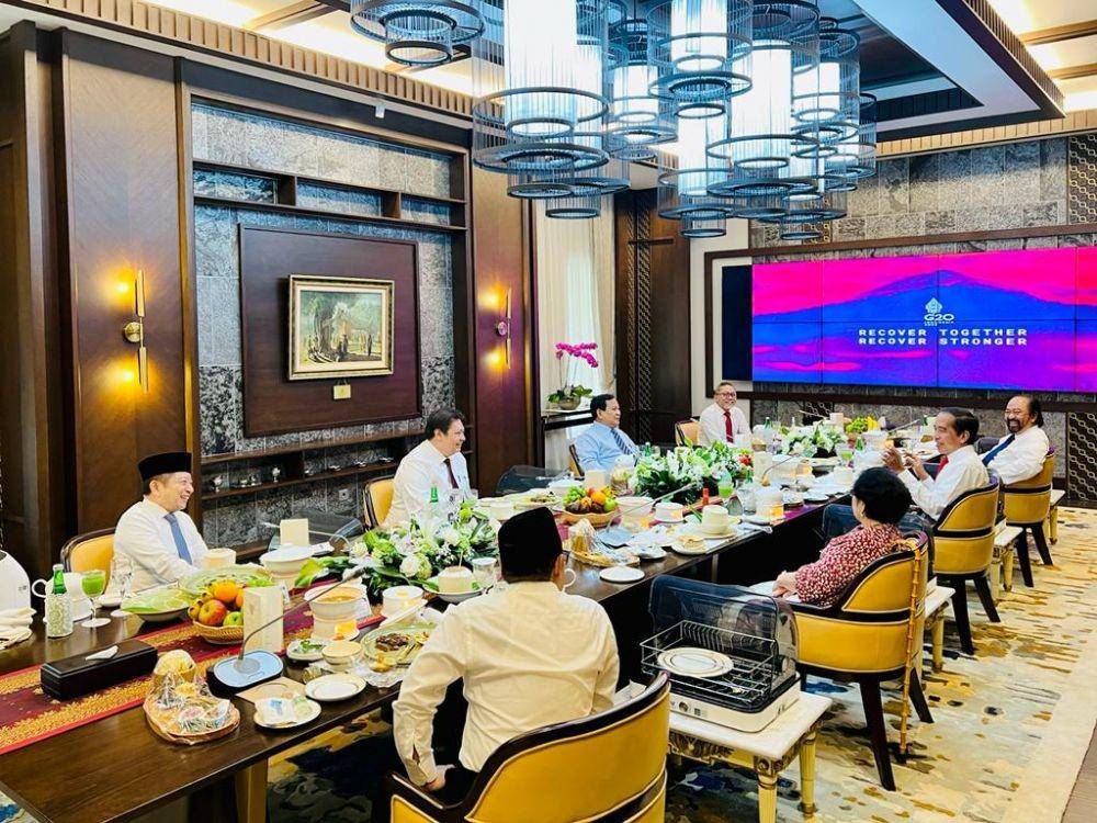 Potret Jokowi makan bersama Ketum Parpol Koalisi (dok. Sekretariat Presiden)
