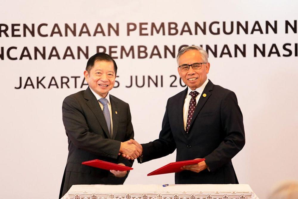 Bappenas-OJK Teken MoU untuk Sinergi Kebijakan Pemulihan Ekonomi