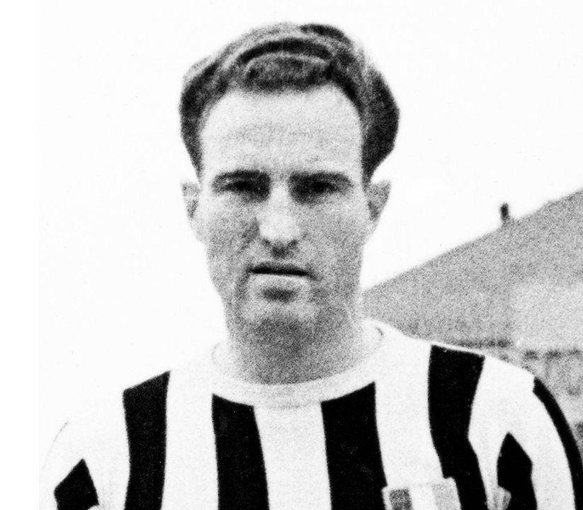 John Hansen berseragam Juventus (twitter.com/juventusfcen)