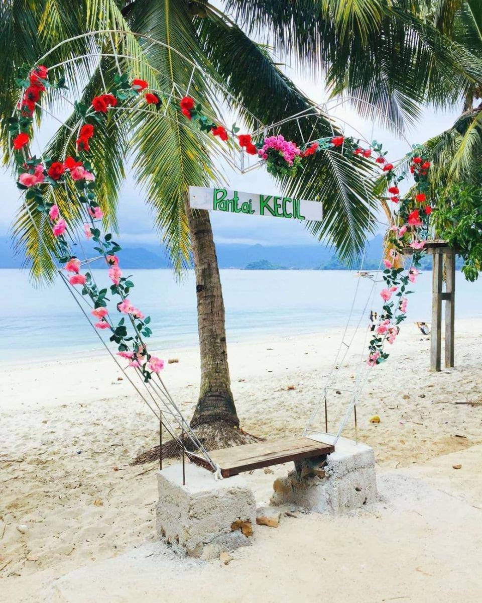 Pantai Mutiara (instagram.com/scarlet_pantom)