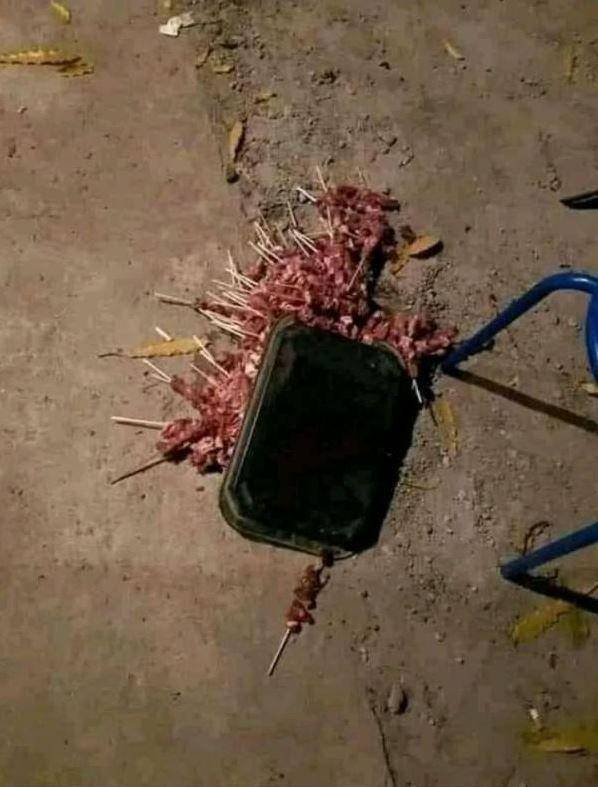 potret apes makanan hajatan (instagram.com/janganserius)