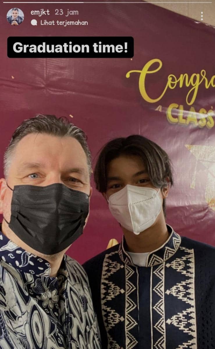 Momen kelulusan SMP Eddy Meijer. (instagram.com/emjkt)