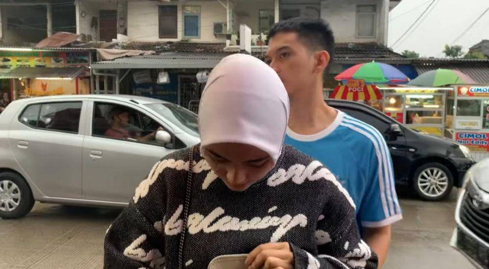 Citra Kirana dan Rezky Adhitya (dok. youtube.com/Ciky Citra Rezky)