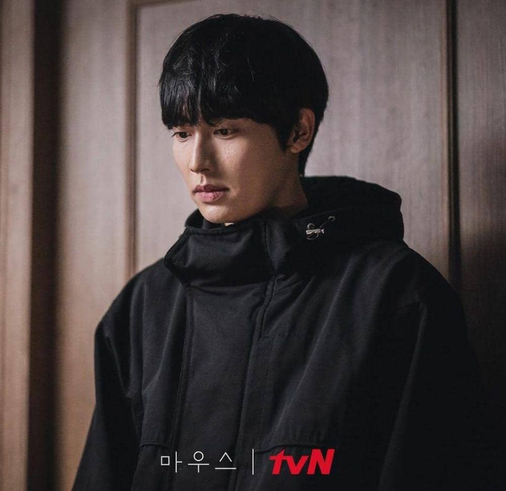 Kwon Hwa Woon di drama Mouse (instagram.com/tvn_drama)