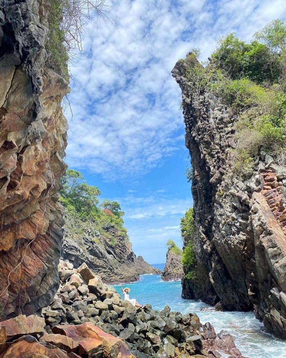 Gua Sarang (instagram.com/anandacitrakarisa)