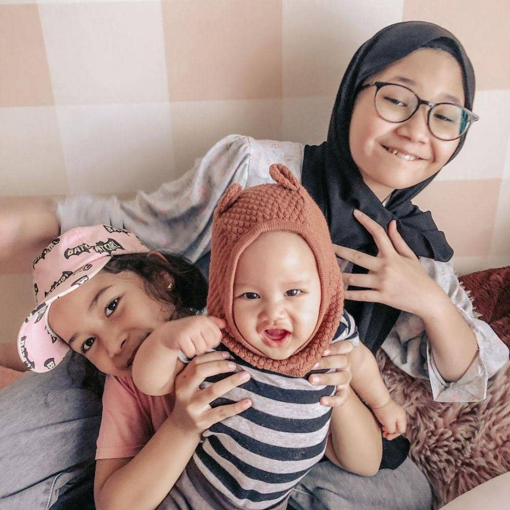Naomi Gizell Malik, Nazma Keiko Malik, dan Nabil Muhammad Malik (instagram.com/zhialatas)